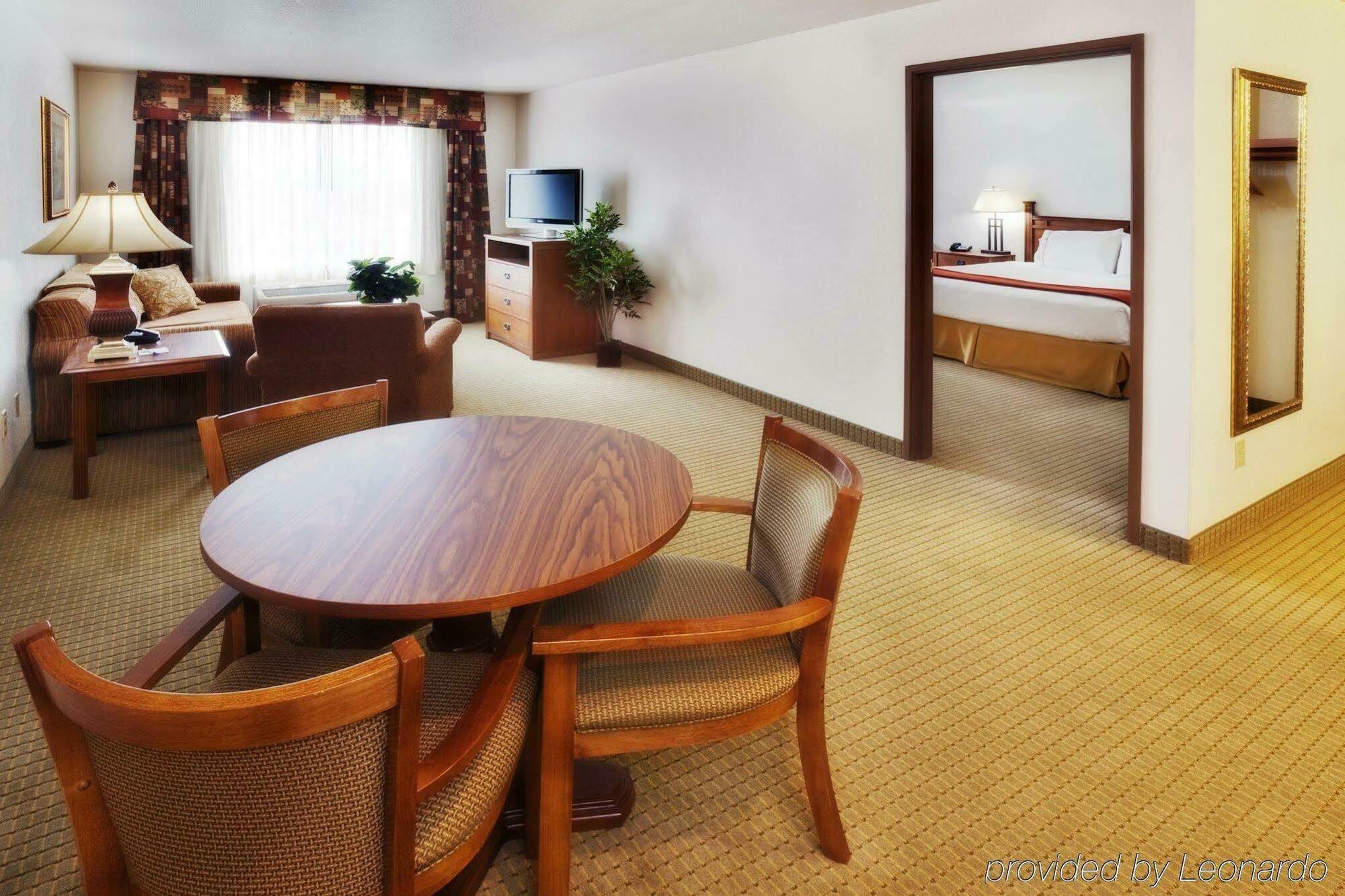 Holiday Inn Express & Suites Jacksonville By Ihg South Jacksonville Esterno foto