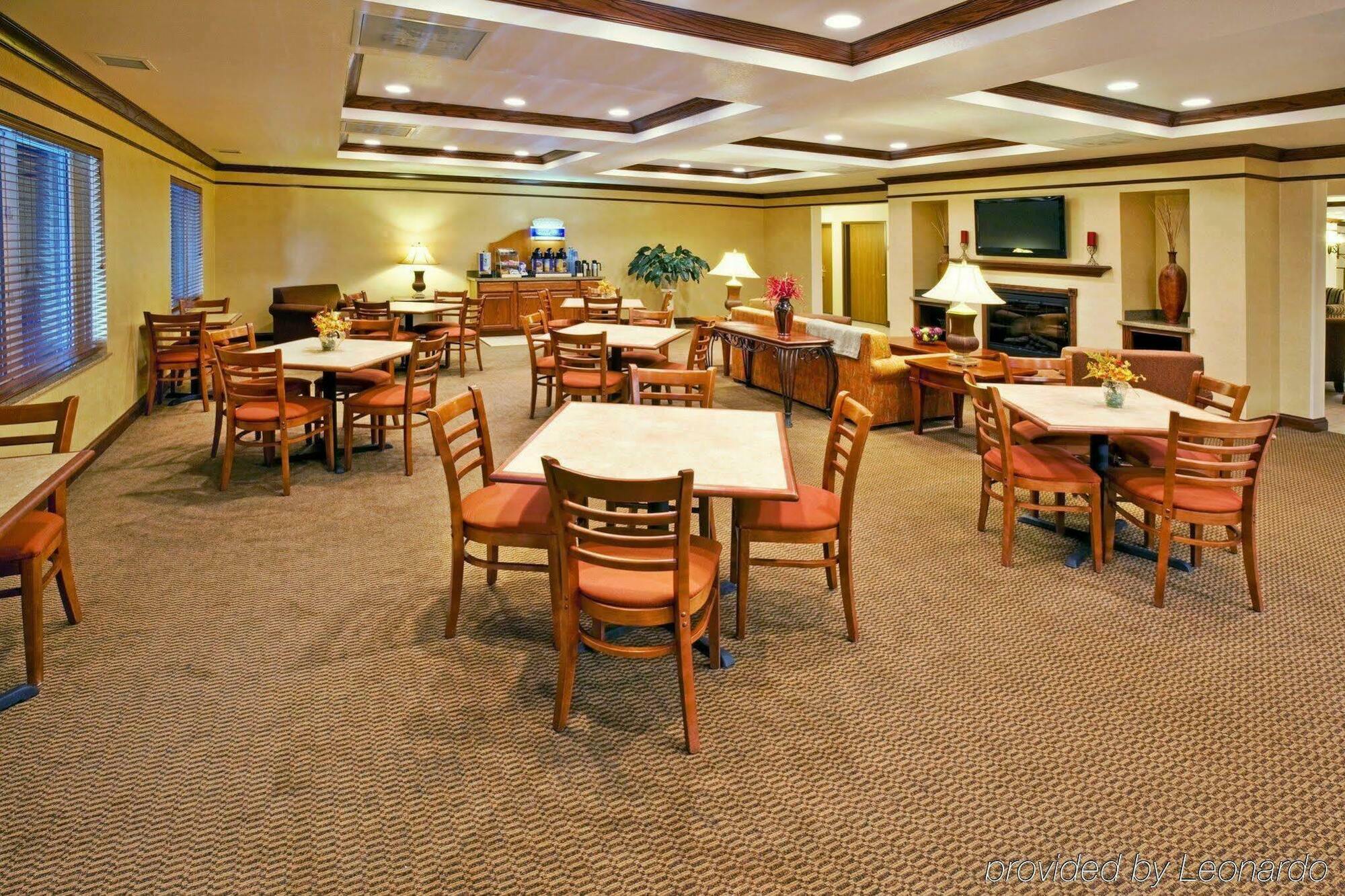 Holiday Inn Express & Suites Jacksonville By Ihg South Jacksonville Esterno foto