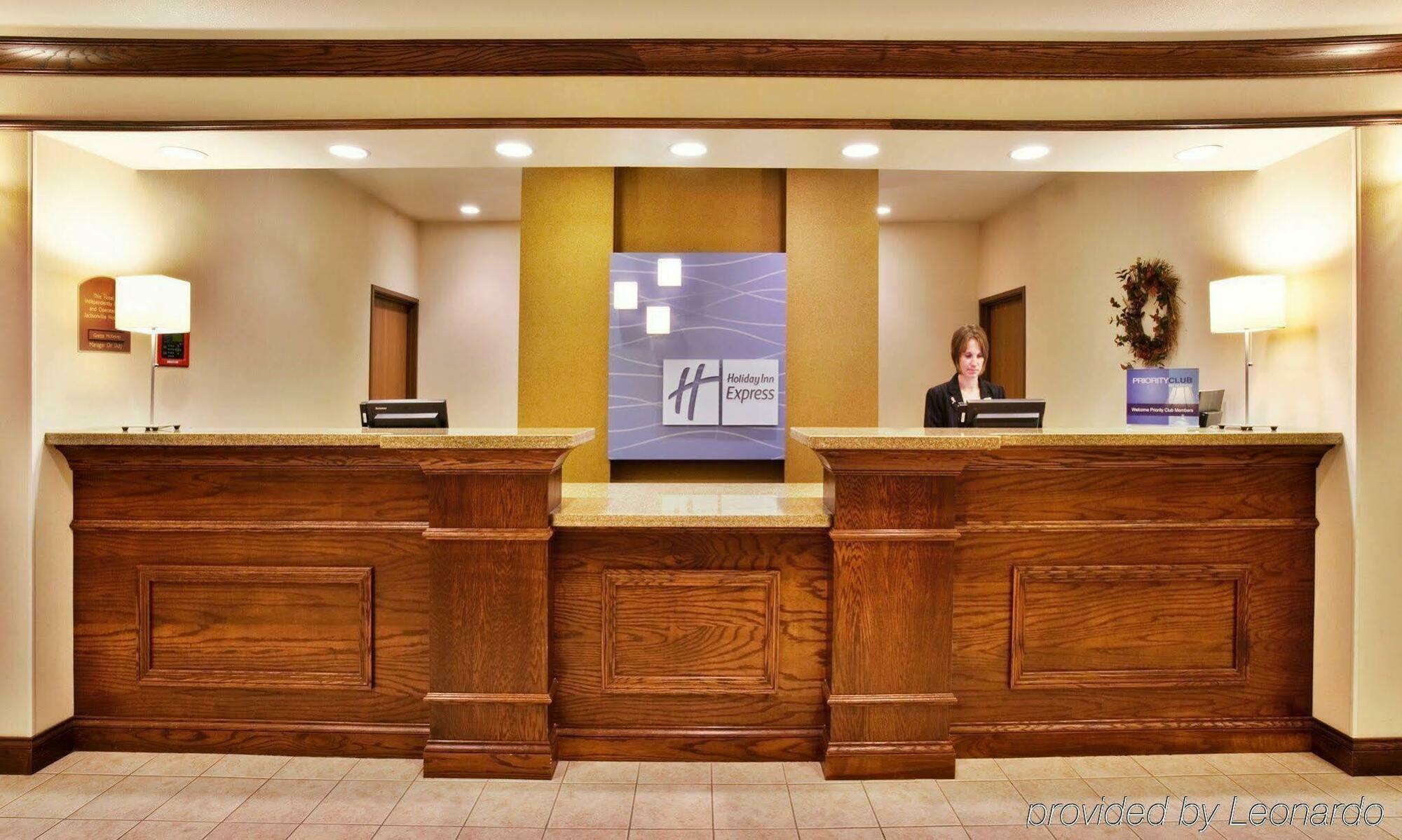 Holiday Inn Express & Suites Jacksonville By Ihg South Jacksonville Esterno foto